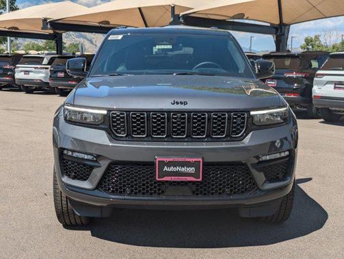 2025 Jeep Grand Cherokee Summit