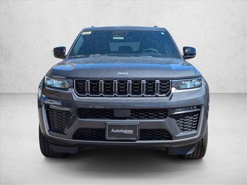 Baltic Gray Metallic Clearcoat 2026 Jeep Grand Cherokee Limited