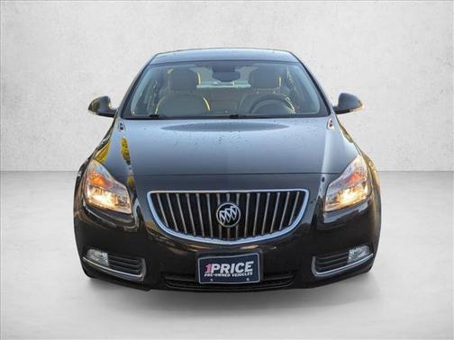 2012 Buick Regal Premium 1
