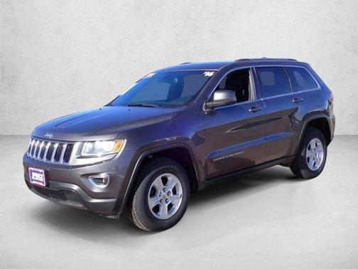 Granite Crystal Metallic Clearcoat 2016 Jeep Grand Cherokee Laredo