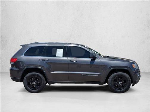 Granite Crystal Metallic Clearcoat 2016 Jeep Grand Cherokee Laredo