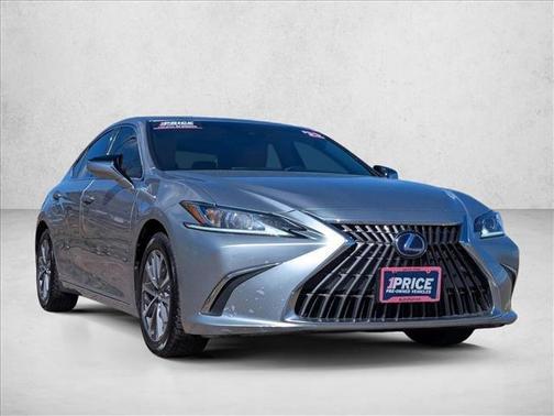 Iridium 2022 Lexus ES 300h Base