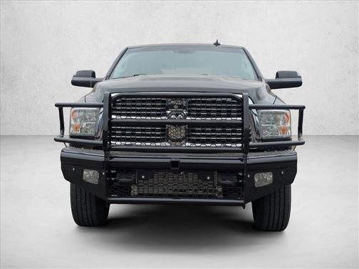 2017 RAM 2500 Big Horn Crew Cab 4x4 8' Box