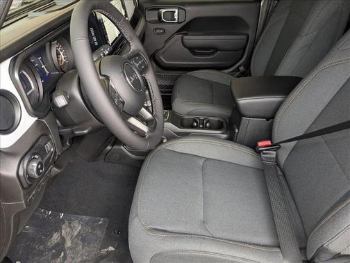 2026 Jeep Gladiator Sport S