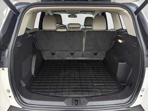 White Platinum Metallic Tri-Coat 2015 Ford Escape Titanium