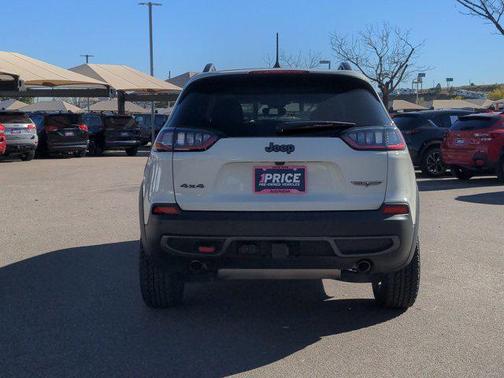 2019 Jeep Cherokee Trailhawk Elite