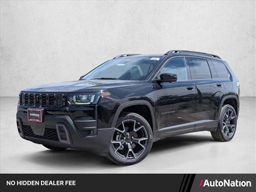 Diamond Black Crystal Pearlcoat 2026 Jeep Cherokee Overland