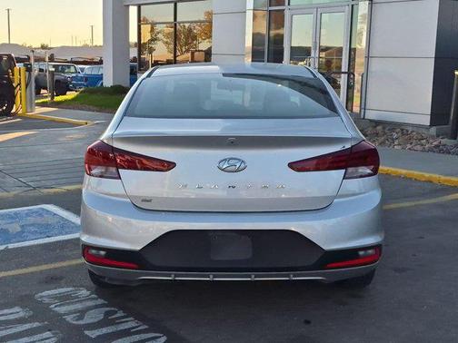 Symphony Silver 2019 Hyundai ELANTRA SE