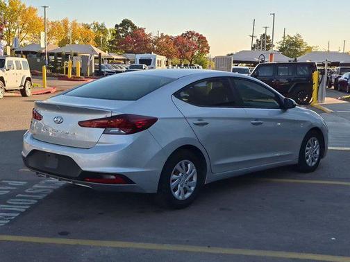 Symphony Silver 2019 Hyundai ELANTRA SE