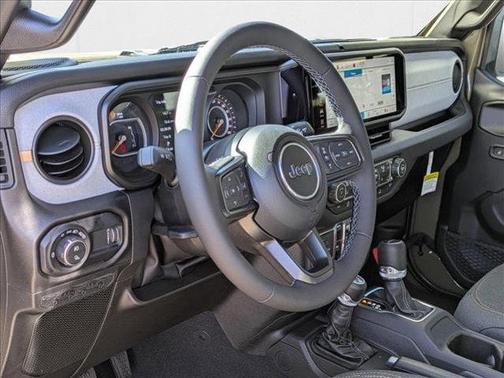 2025 Jeep Gladiator Willys