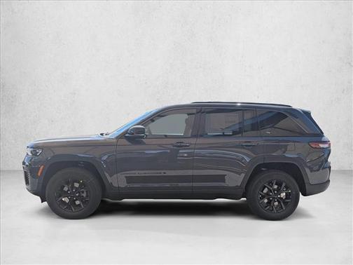 Baltic Gray Metallic Clearcoat 2026 Jeep Grand Cherokee Altitude