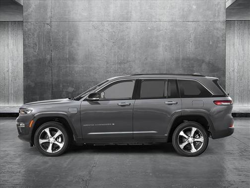 2025 Jeep Grand Cherokee 4xe Trailhawk