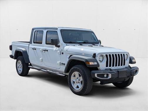 2022 Jeep Gladiator Sport S