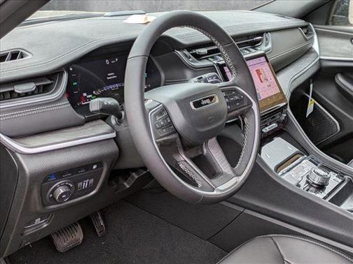 2025 Jeep Grand Cherokee 4xe Base