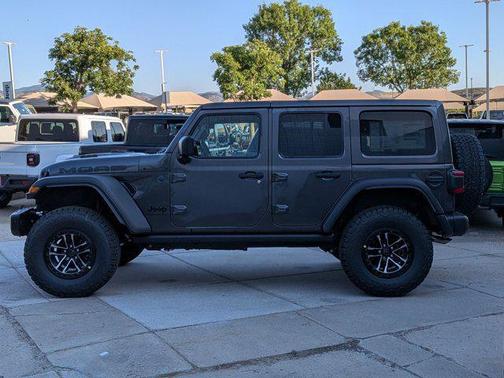 Granite Crystal Metallic Clearcoat 2026 Jeep Wrangler 4-Door Moab 392 4x4