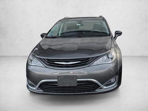 2018 Chrysler Pacifica Hybrid Touring L