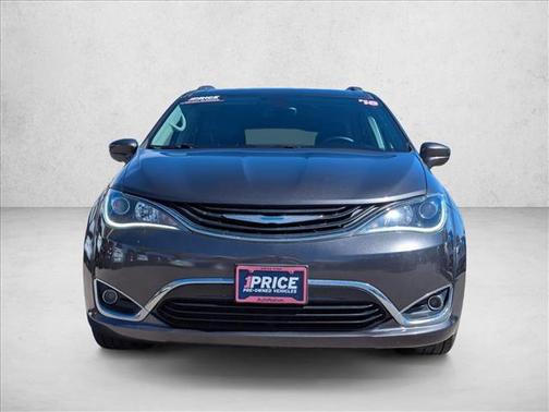 2018 Chrysler Pacifica Hybrid Touring L