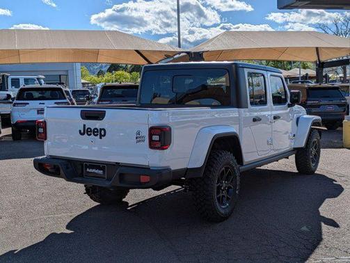 2025 Jeep Gladiator Willys
