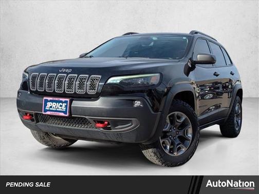 Diamond Black Crystal Pearlcoat 2019 Jeep Cherokee Trailhawk
