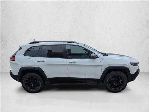 Bright White Clearcoat 2021 Jeep Cherokee Trailhawk