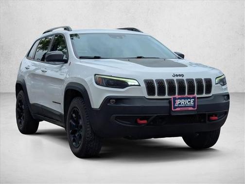 Bright White Clearcoat 2021 Jeep Cherokee Trailhawk