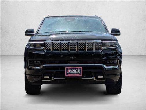 Diamond Black Crystal Pearlcoat 2023 Jeep Grand Wagoneer Series III 4x4