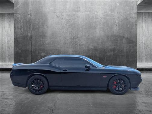 2015 Dodge Challenger SRT 392