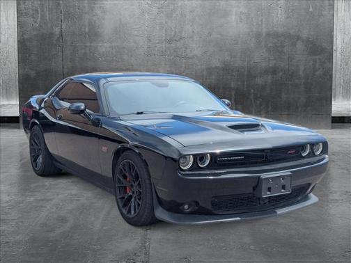 2015 Dodge Challenger SRT 392