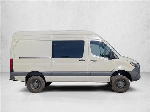 2025 Mercedes-Benz Sprinter 2500 Standard Roof