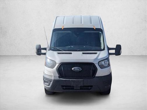 2022 Ford Transit-250 Base