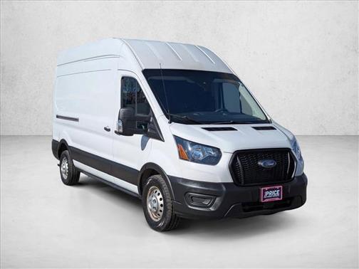 2022 Ford Transit-250 Base