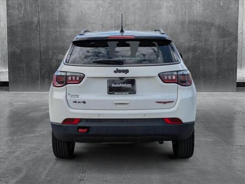 2021 Jeep Compass Trailhawk