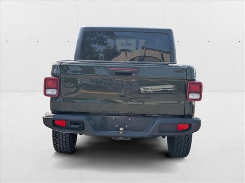 2022 Jeep Gladiator Willys 4x4