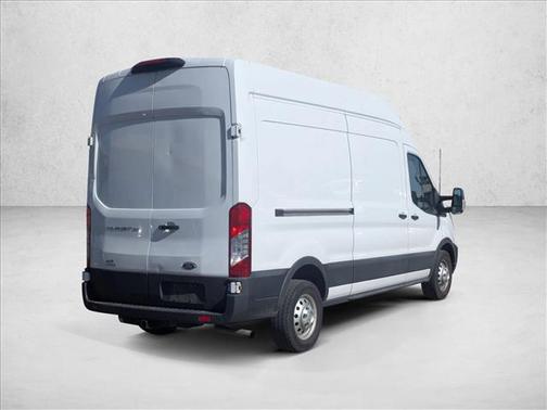 2022 Ford Transit-250 Base