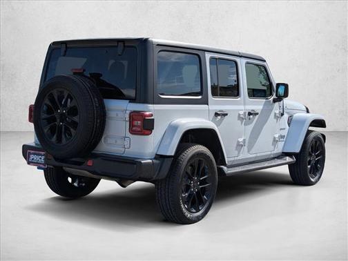 Bright White Clearcoat 2022 Jeep Wrangler Unlimited 4xe Sahara