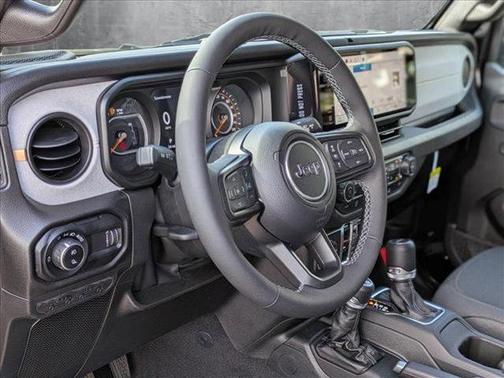 2025 Jeep Gladiator Willys