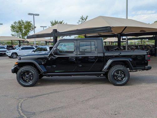 2025 Jeep Gladiator Willys
