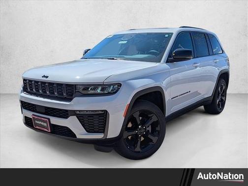 Bright White Clearcoat 2026 Jeep Grand Cherokee Limited