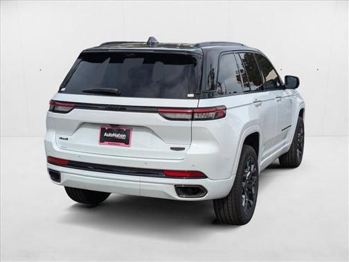 2025 Jeep Grand Cherokee Summit