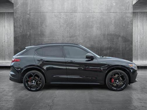 2022 Alfa Romeo Stelvio Ti