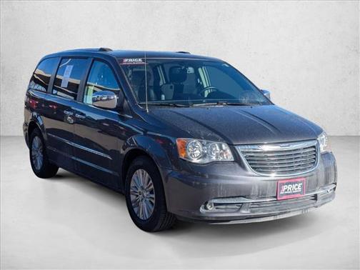2016 Chrysler Town & Country Limited
