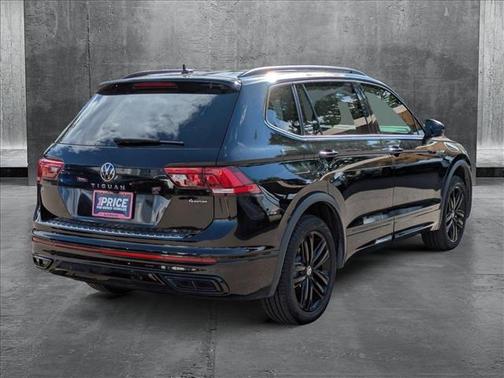 2022 Volkswagen Tiguan 2.0T SE R-Line Black 4MOTION