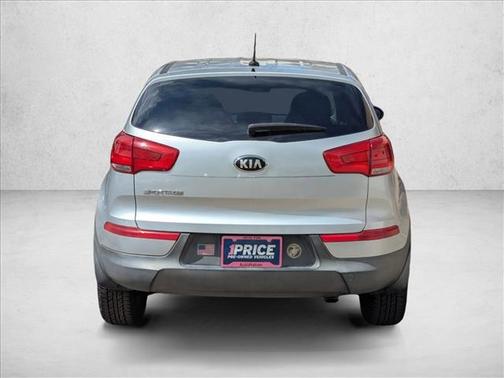 Bright Silver 2016 Kia Sportage LX