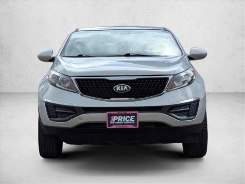 Bright Silver 2016 Kia Sportage LX