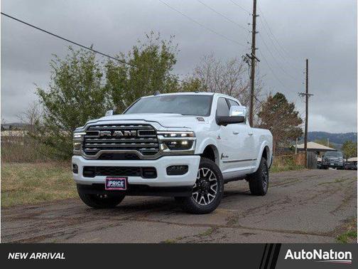Bright White Clearcoat 2025 RAM 2500 Limited Crew Cab 4x4 6'4' Box