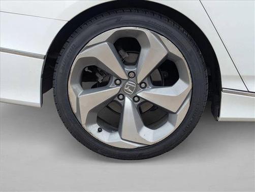 2018 Honda Accord Touring 2.0T