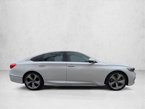 2018 Honda Accord Touring 2.0T