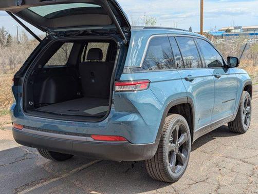 Steel Blue 2026 Jeep Grand Cherokee Limited