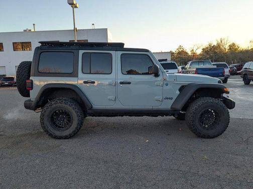 2024 Jeep Wrangler 4xe Willys