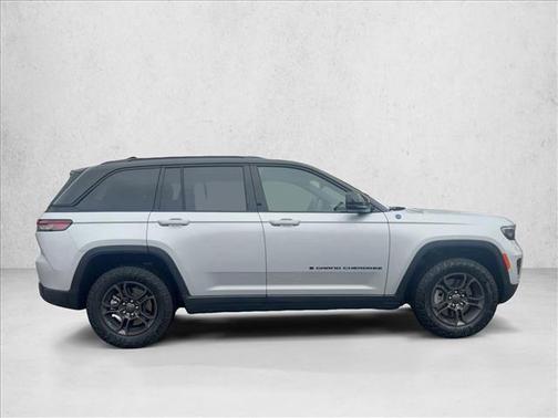 2024 Jeep Grand Cherokee 4xe Trailhawk Carb State Pkg